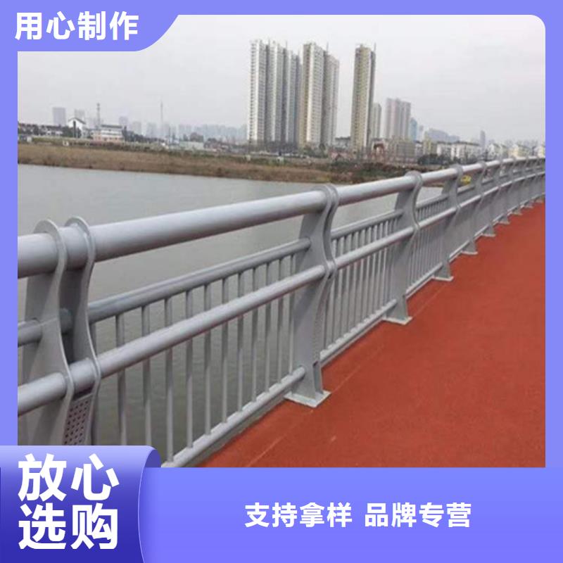 质检严格放心品质【鑫润通】桥梁防撞支架性价比高