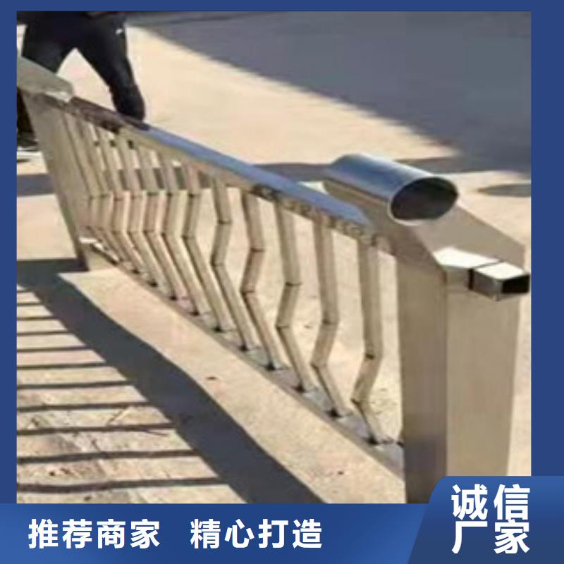 桥梁防撞护栏焊接安装