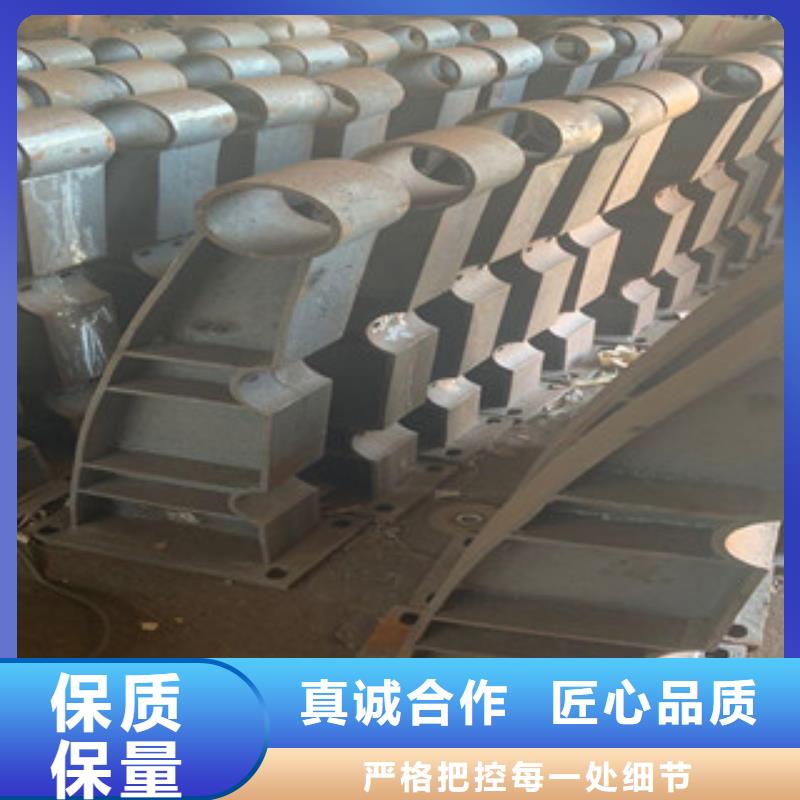 直供【渤莱特】生产Q235防撞钢护栏耐腐蚀寿命长