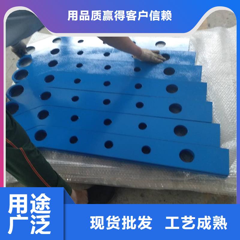 304不銹鋼復(fù)合管護(hù)欄大廠家才可靠同城公司