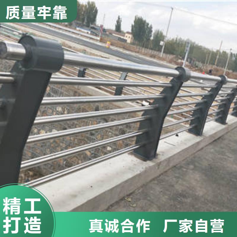 防撞立柱護(hù)欄品質(zhì)卓越嚴(yán)選材質(zhì)