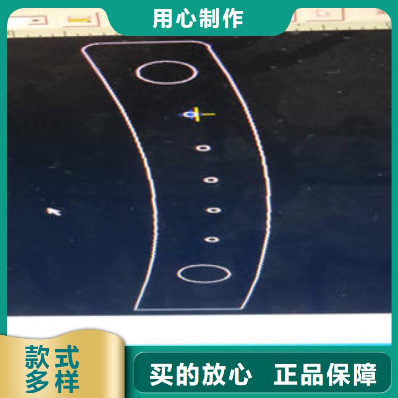 防撞立柱护栏大型生产厂家敢与同行比服务
