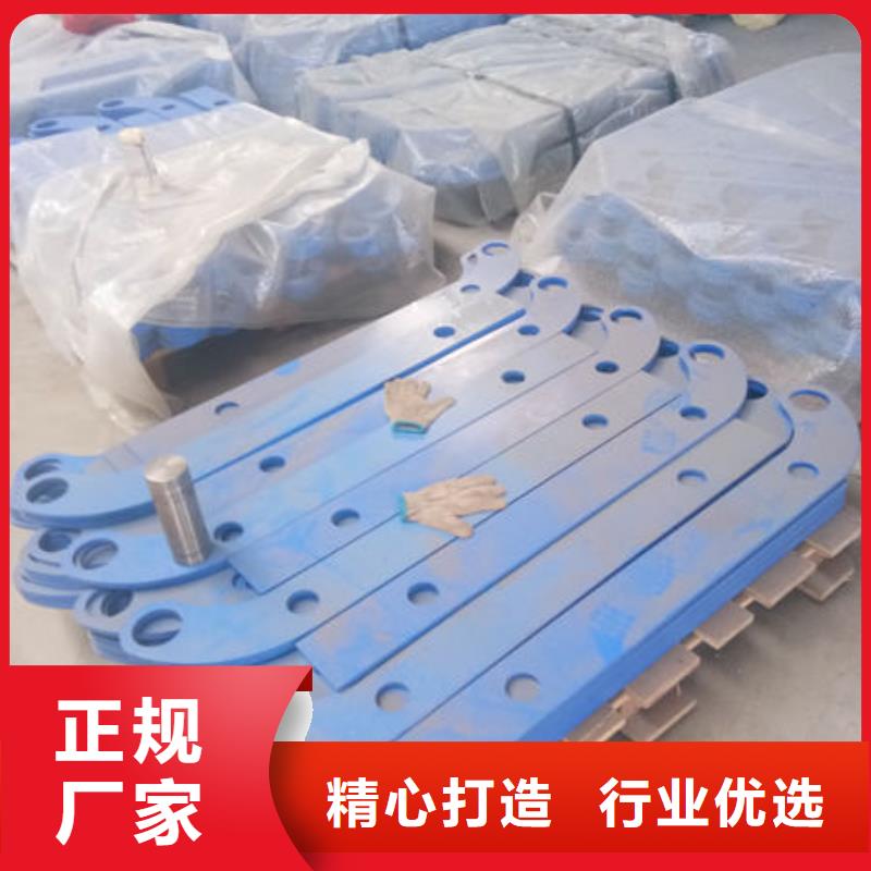 規格齊全的不銹鋼復合管橋梁鋼板立柱銷售廠家專業生產設備