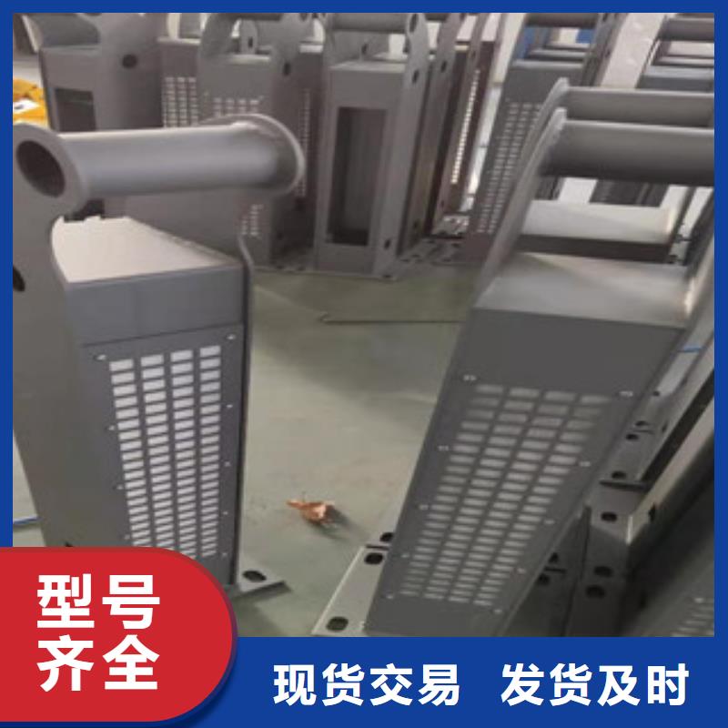 優質的方管防撞護欄-現貨充足有保障大量現貨