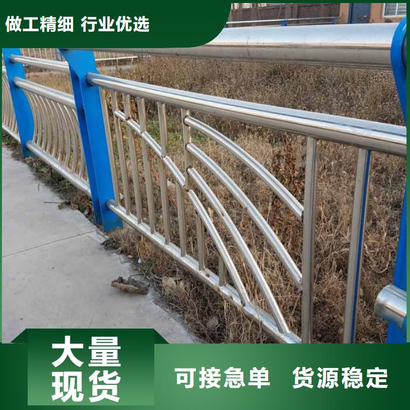 買道路防撞護欄必看-價格低工藝精細質保長久