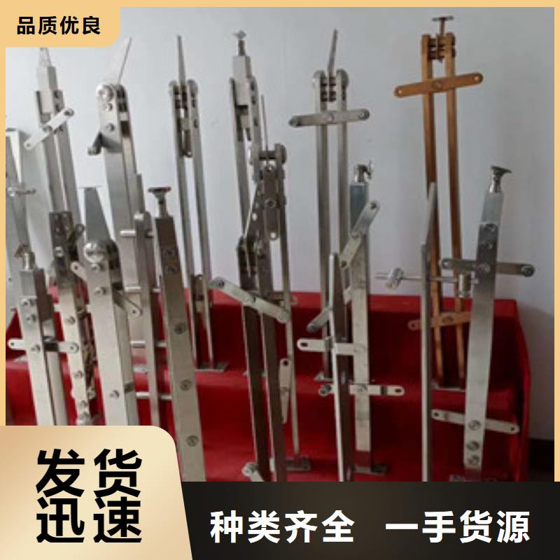 防撞護欄立柱隨時詢價不斷創(chuàng)新