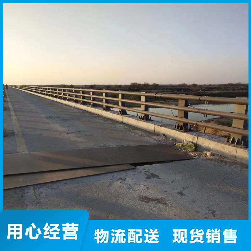 四川广安附近木纹转印桥梁栏杆钢性好造型新颖