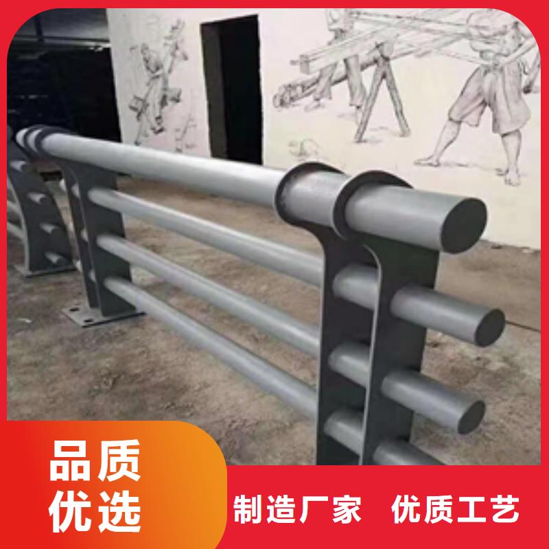 浙江衢州找市蓝色钢板防撞立柱造型优美