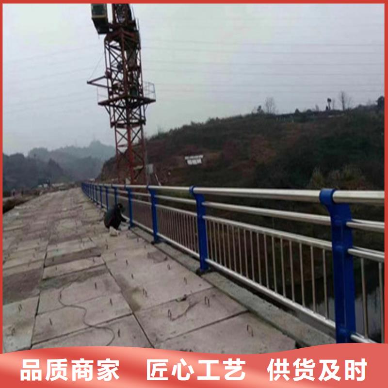 铝合金大桥护栏造型别致