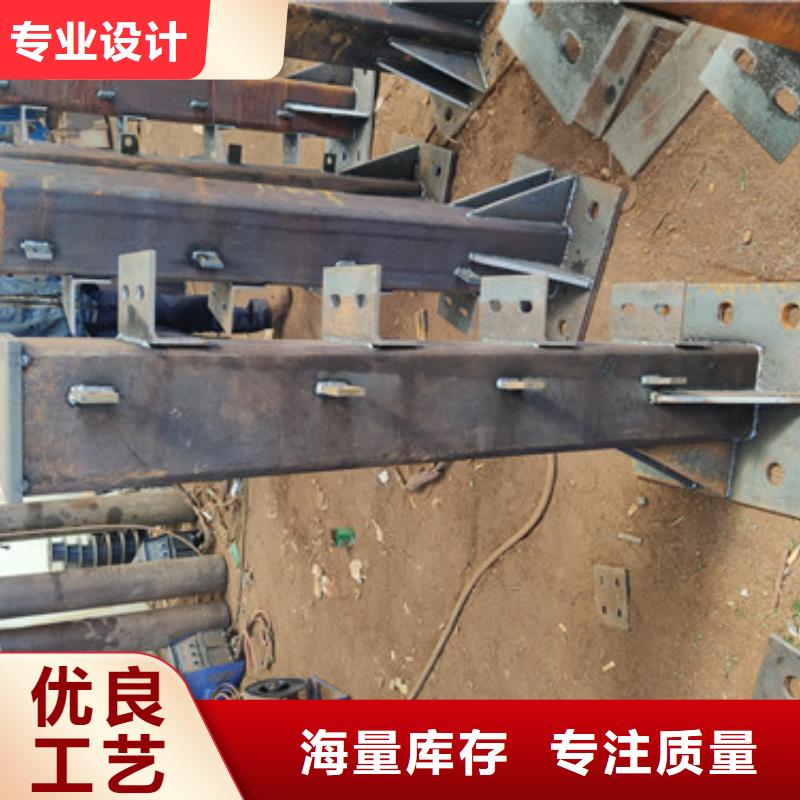 【台州】本土天桥不锈钢隔离防撞仿木护栏报价单