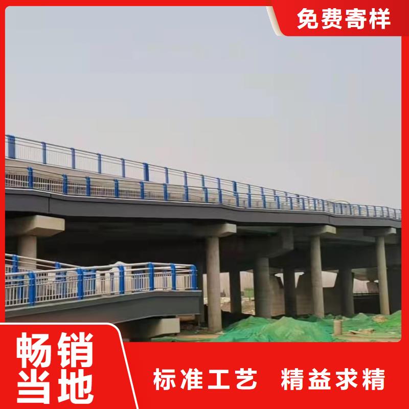 江西省本地(鼎森)桥跨防撞护栏生产力高